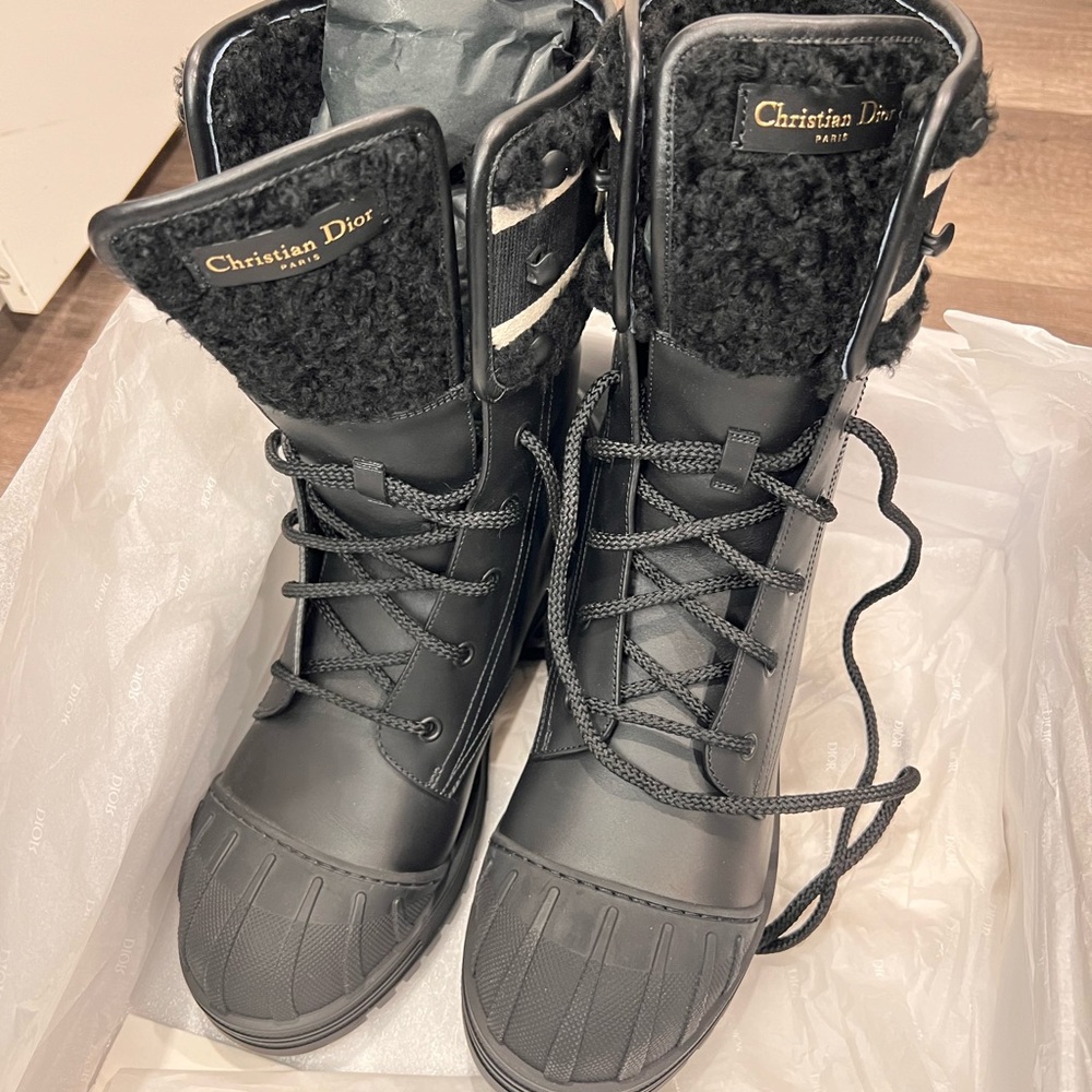 Dior D-Major Mid-Top Boot ‘Black’ KCI704VES-S20X41 - Picture 9 of 11
